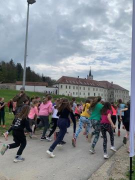 370 učenk in učencev na krosu kamniških osnovnih šol (24)